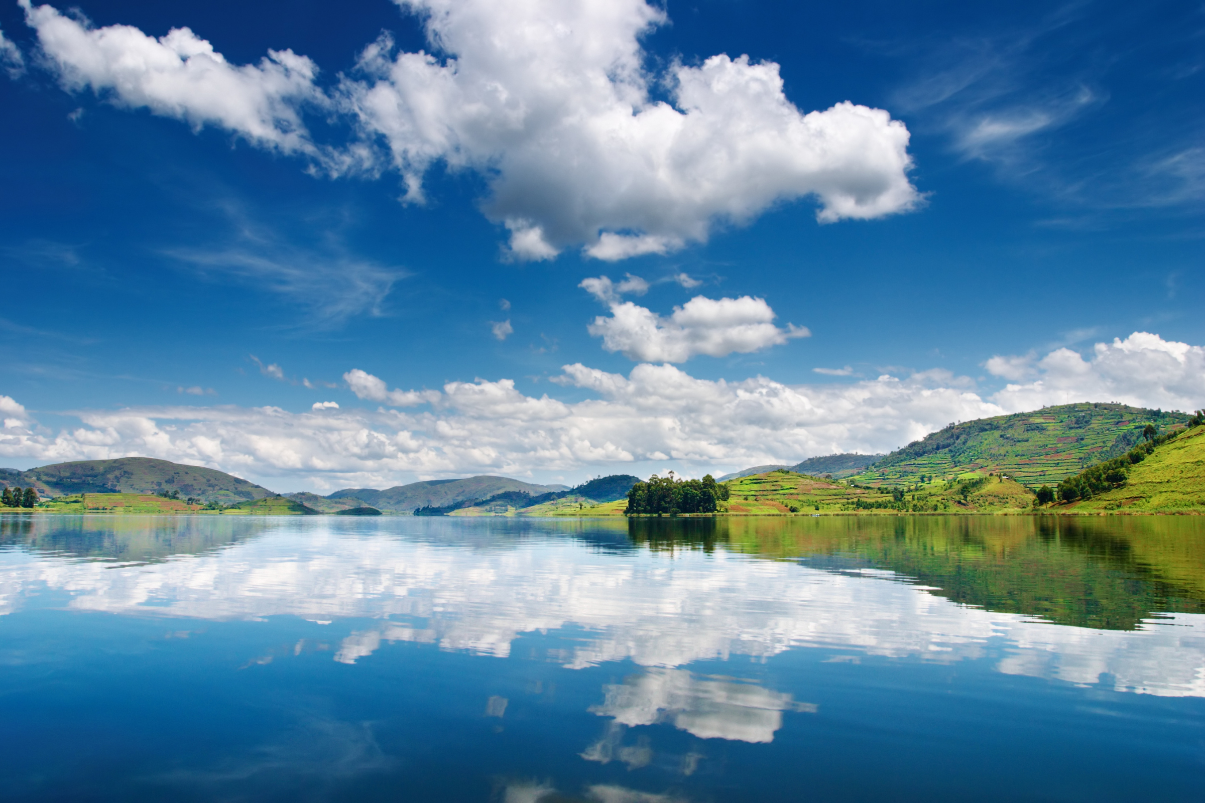 lake bunyonyi (3).webp